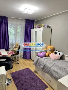 Apartament 4 camere decomandat Crangasi/2 bai/parcare - foto 3