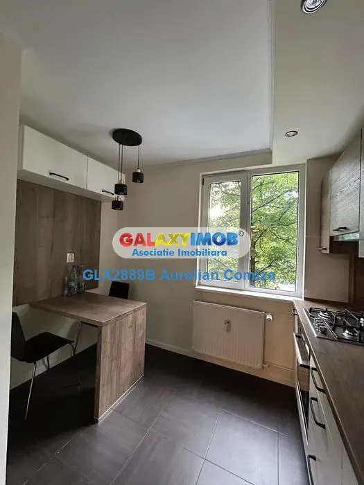 Inchiriere apartament 4 camere decomandat  Drumul Taberei - foto 4