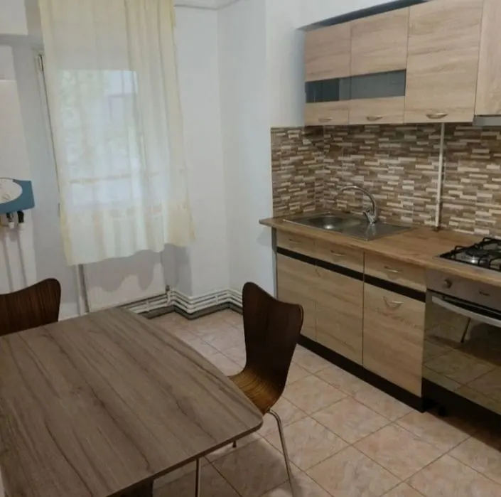 Apartament 2 camere decomandate | 67 mp | zona CUG - 400 â‚¬ - foto 1