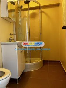 Apartament 4 camere decomandat bloc stradal Sebastian - foto 5