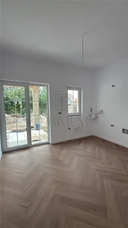 Casă 3 camere Moșnița Nouă - poza 4
