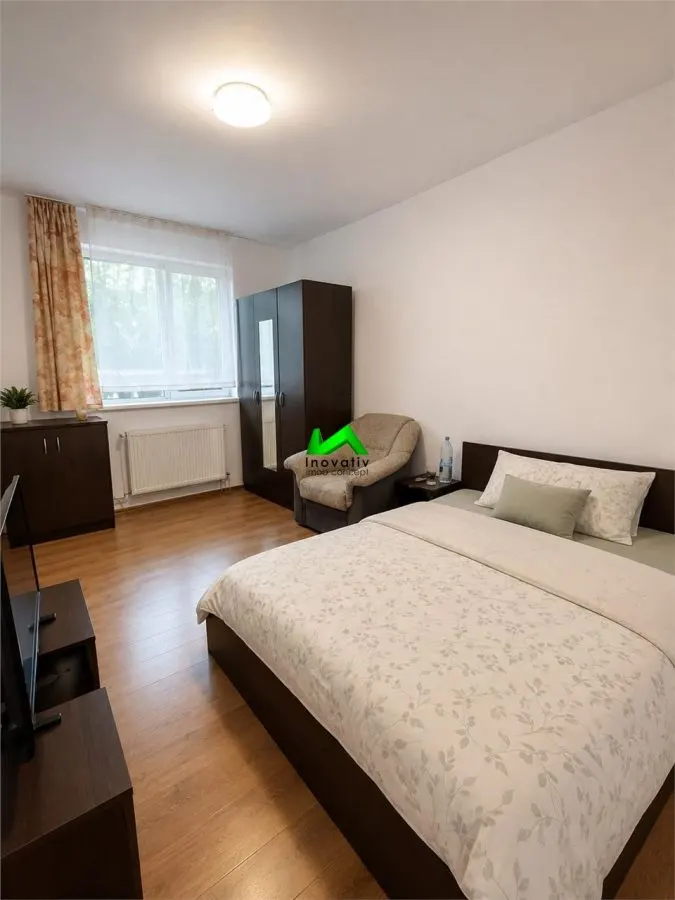 Apartament de inchiriat 3 camere Sibiu Calea Gusteritei - foto 1
