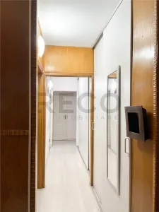 RECO Apartament spatios cu 3 camere - zona Decebal - foto 4