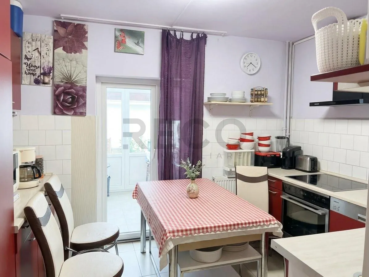 RECO Apartament spatios cu 3 camere - zona Decebal - foto 5