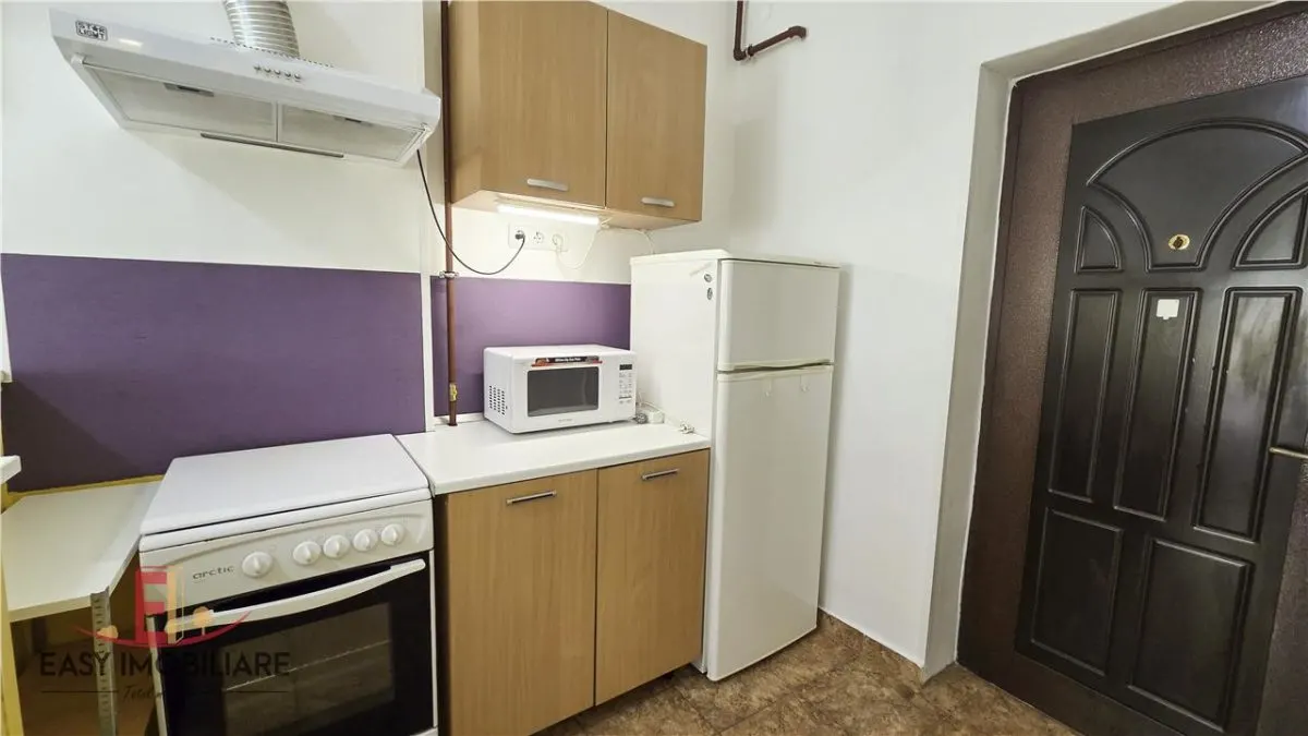 Garsonera la etaj 1, Semicentral, gata amenajata, ideal pentru investitii - foto 6
