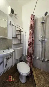 Garsonera la etaj 1, Semicentral, gata amenajata, ideal pentru investitii - foto 7
