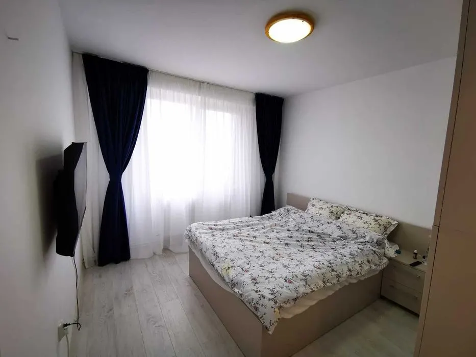 Apartament 2 camere etaj intermediar zona Vlahuta - foto 2