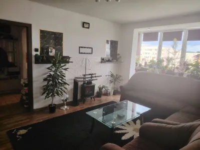 Apartament 2 camere etaj intermediar zona Astra - Brasov