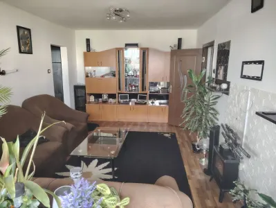 Apartament 2 camere etaj intermediar zona Astra - foto 4