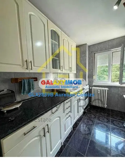 Apartament 3 camere semidecomandat Gorjului - foto 7