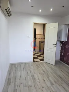 Investitie sigura , 2 garsoniere independente ,Etaj 1  langa Bega Bujorilor Sagului - foto 2