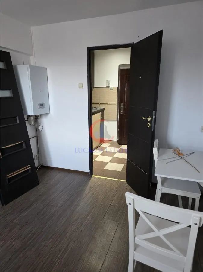 Investitie sigura , 2 garsoniere independente ,Etaj 1  langa Bega Bujorilor Sagului - foto 3