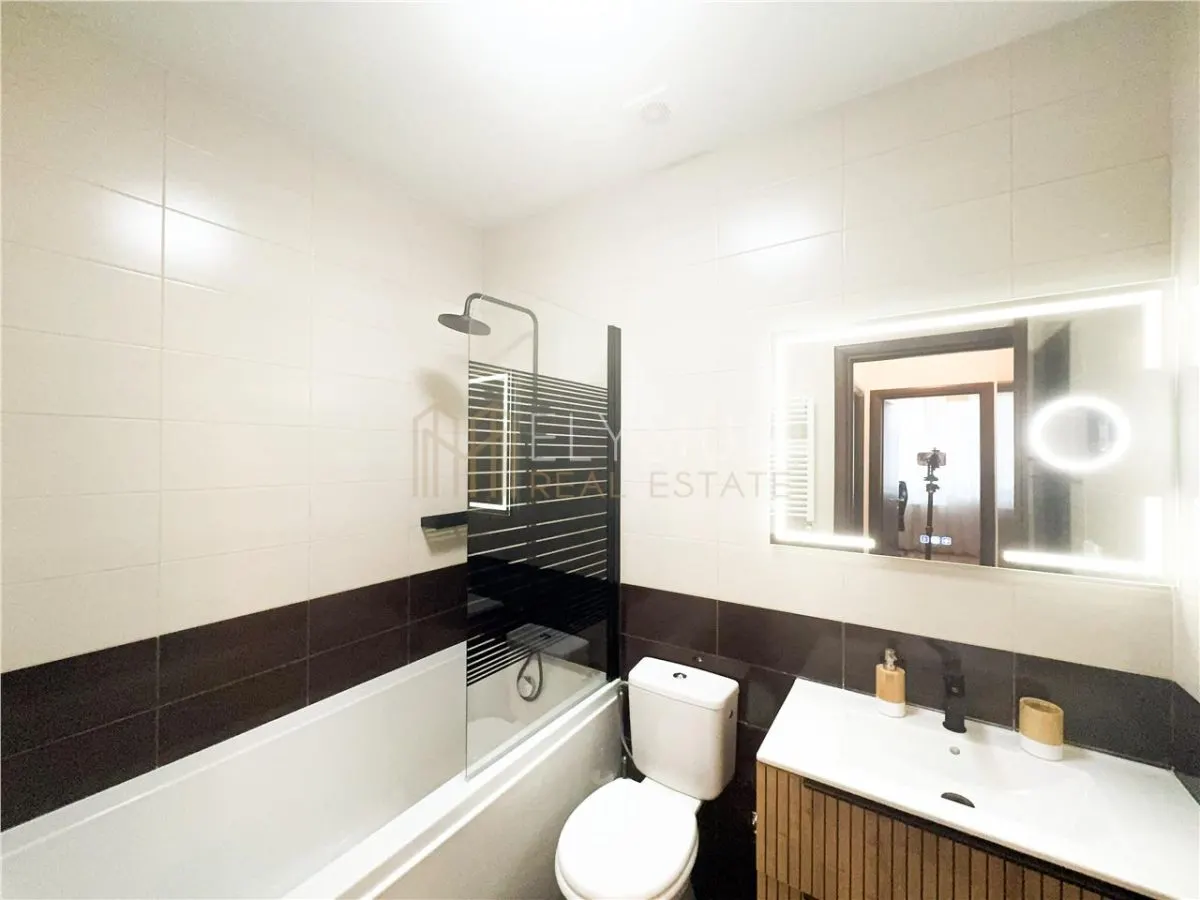 Apartament 4 camere de inchiriat North Area Lake View - foto 21