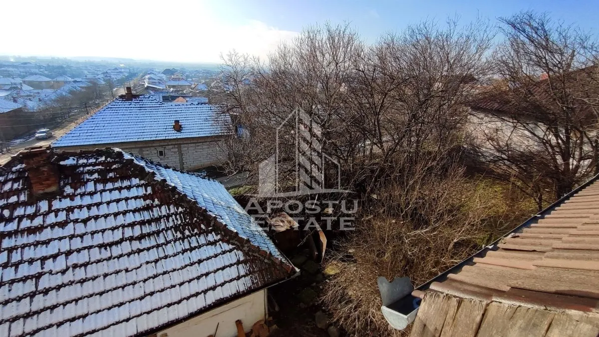Casa 330 mp + teren 777 mp Sebis 9 camere ,vedere panoramica - foto 5