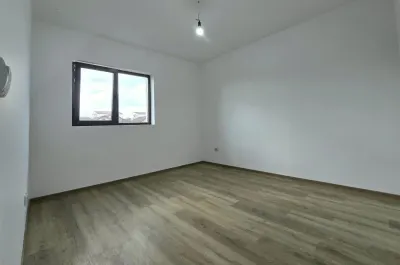 Capat CUG 2 camere D + curte 40 mp + parcare Lunca Cetatuii - foto 6