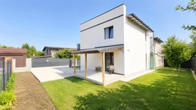 Capat CUG Vila moderna  4 camere 2 bai Lunca Cetatuii - foto 2