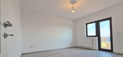 Capat CUG 3 camere D  curte 55 mp  intabulata Lunca Cetatuii - foto 4