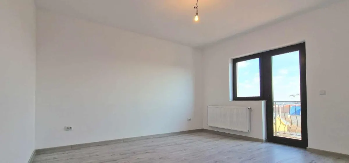 Capat CUG 3 camere D  curte 55 mp  intabulata Lunca Cetatuii - foto 5