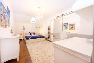 Vila single 4 camere  2 bai S =  193 mp + teren 500 mp Valea Lupului - foto 15