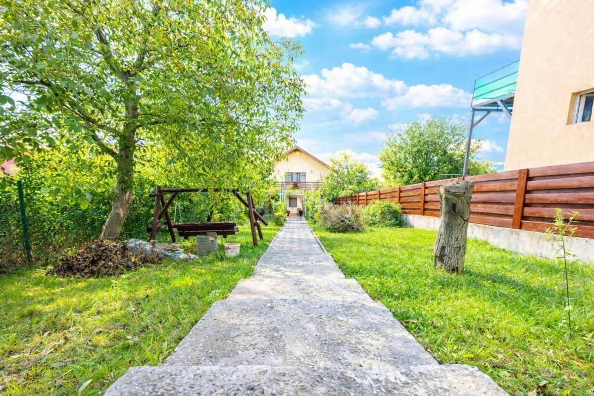 Vila single 4 camere  2 bai S =  193 mp + teren 500 mp Valea Lupului - foto 19
