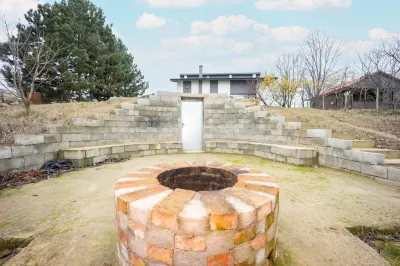 BARN HOUSE 4 camere  - deosebit Hlincea - Teren 1500 mp - beci - fire pit -  pomi pe rod - foto 15