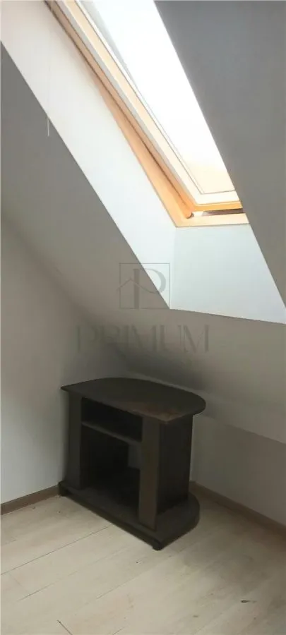 Spatiu birouri 2 camere la mansarda in cladire istorica - P - TA Unirii - foto 8
