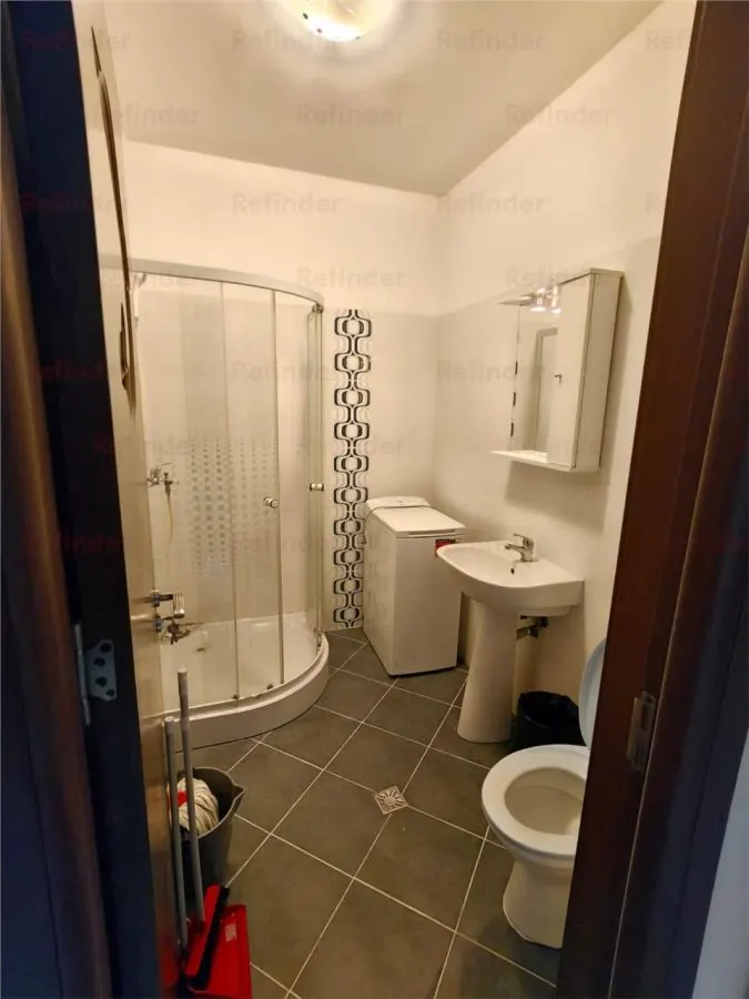 Vânzare garsoniera | Bdul N Grigorescu | bloc 2015 stradal | etaj 6 | centrala proprie | 30 mp utili | dec | mobilată și utilată | - foto 3