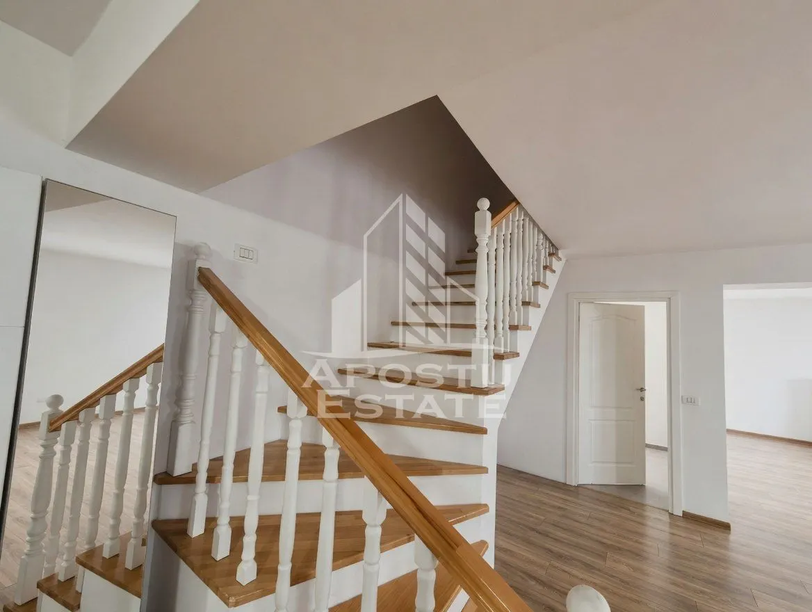 Apartament cu mansarda, 2 dormitoare, renovat, in Biled. - foto 4