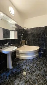 Central | Casa individuala cu 5 camere - 168 m² | Avram Iancu - foto 7
