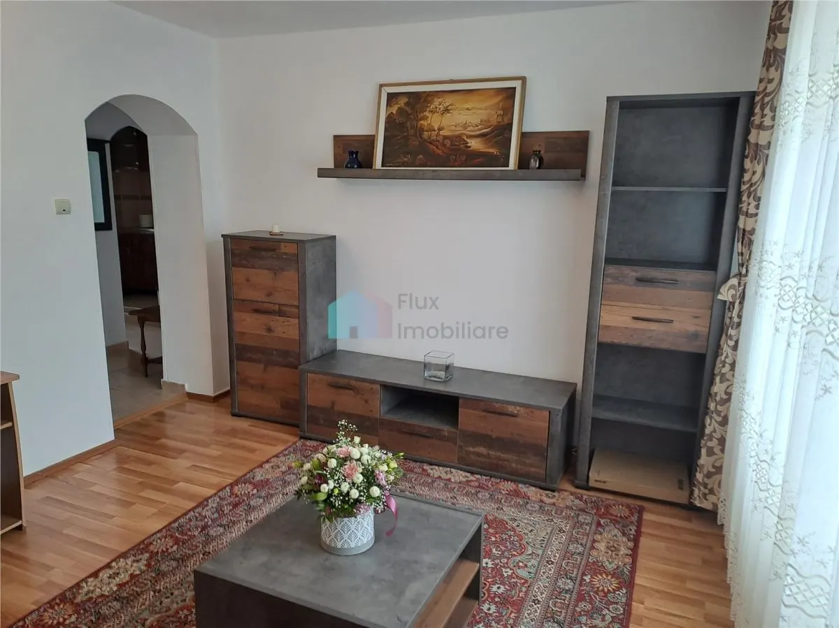 Apartament 2 camere decomandate Centru - foto 1