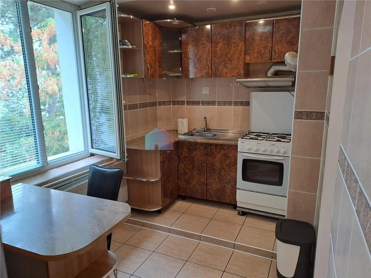Apartament 2 camere decomandate Centru - foto 9