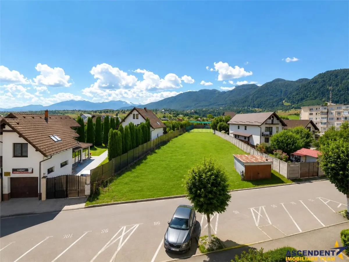 Apartament decomandat, vedere frumoasa, etaj2, Zarnesti, Brasov - foto 1