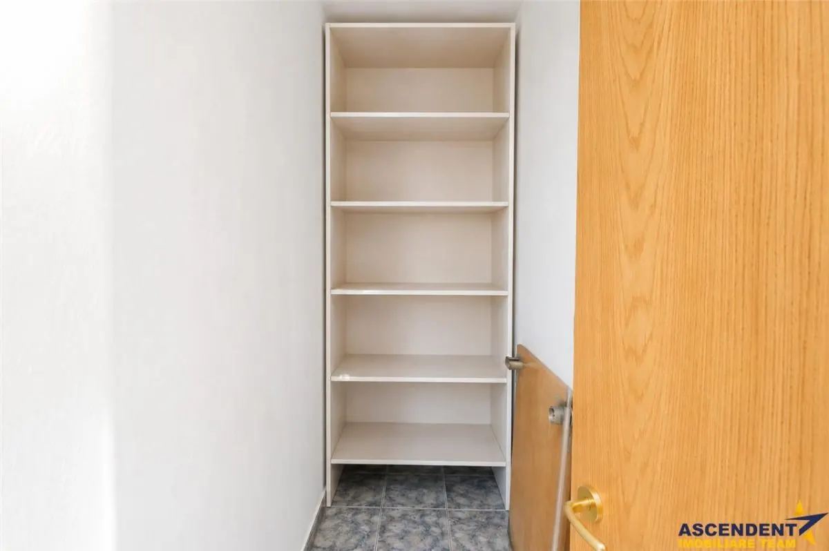 Apartament decomandat, vedere frumoasa, etaj2, Zarnesti, Brasov - foto 6