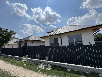 Vanzare Casa Parter La Cheie| TOATE  UTILITATILE |  -TEREN - 3 camere - Clinceni