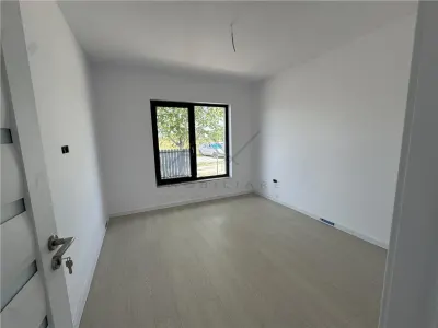 Vanzare Casa Parter La Cheie| TOATE  UTILITATILE |  -TEREN - 3 camere - foto 3