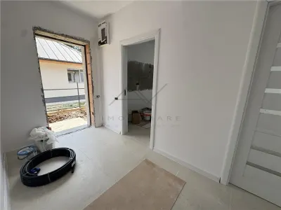 Vanzare Casa Parter La Cheie| TOATE  UTILITATILE |  -TEREN - 3 camere - foto 8