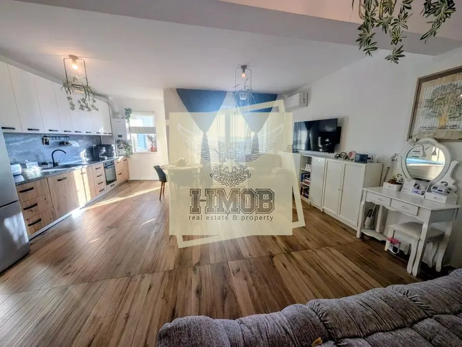 Apartament decomandat 3 camere  de 72 mp utili Lup Residence - foto 1