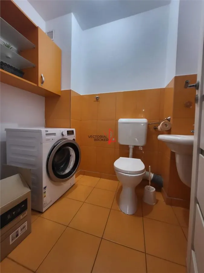TITAN / 3 CAMERE LUMINOS / RENOVAT  / 2 BAI - foto 4