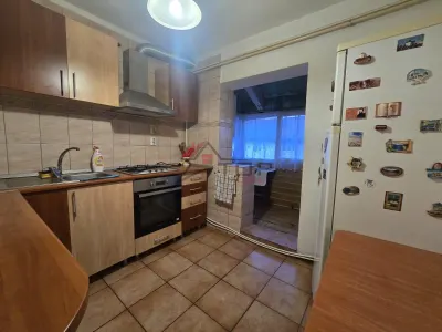 Apartament 3 camere Decomandat - Frumoasa - foto 3