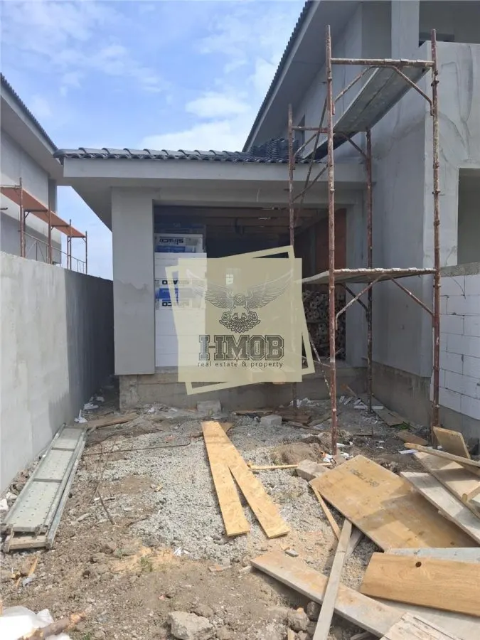 Casa individuala 5 camere 3 bai si terasa teren 530 - foto 4