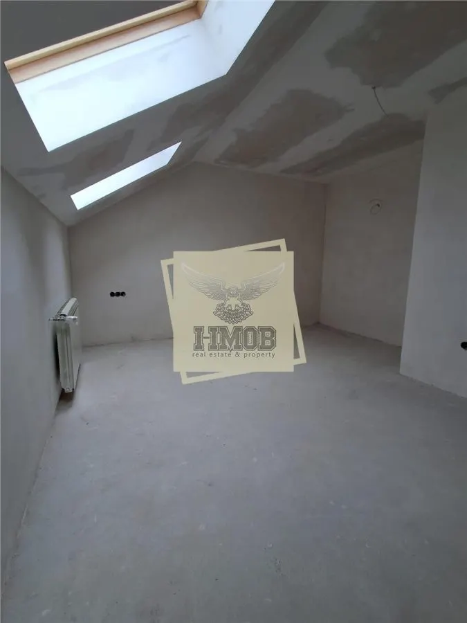 Casa rezidentiala generoasa cu 5 camere 3 bai  dressing  parcare - foto 11