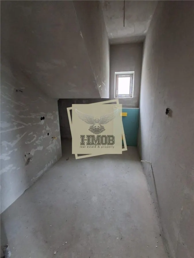 Casa rezidentiala generoasa cu 5 camere 3 bai  dressing  parcare - foto 12
