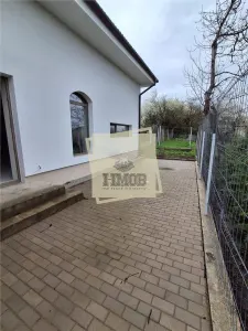 Casa rezidentiala generoasa cu 5 camere 3 bai  dressing  parcare - foto 3