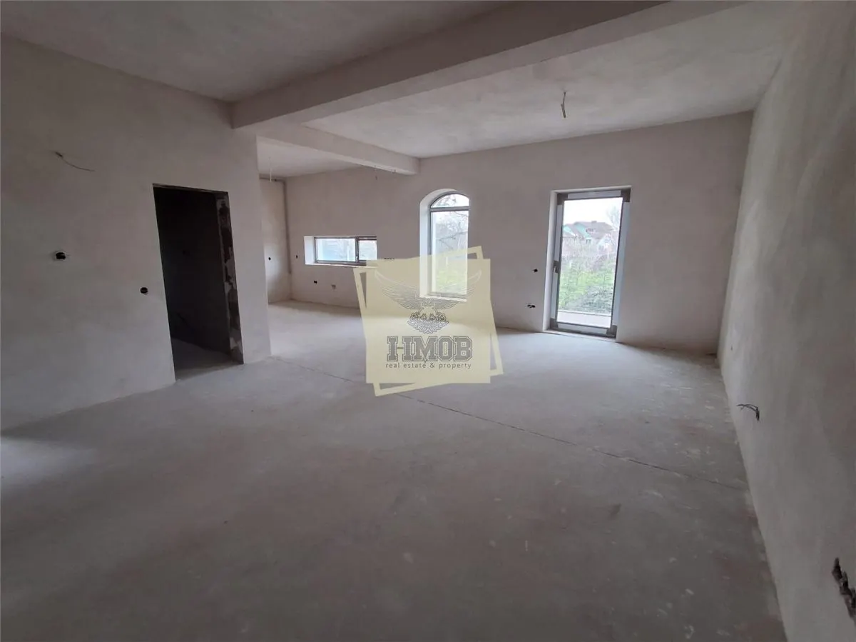 Casa rezidentiala generoasa cu 5 camere 3 bai  dressing  parcare - foto 5