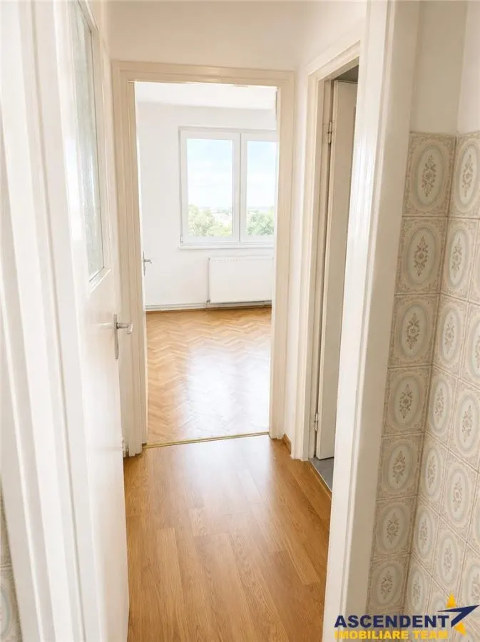 Apartament 3camere, etaj intermediar, priveliste si lumina naturala, Calea Bucuresti, Brasov - foto 4