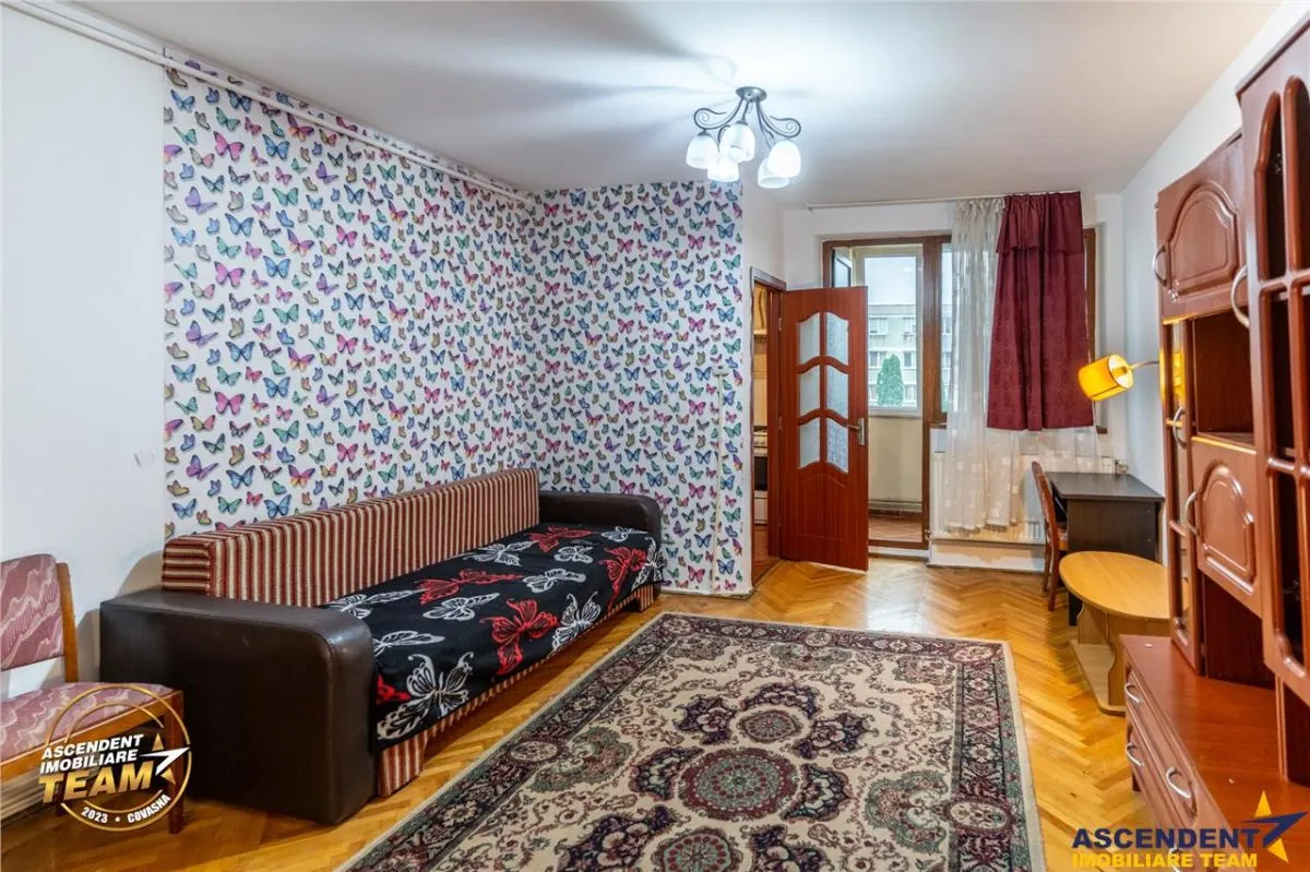 Garsoniera, mobilata, echipata, Centru Civic, Brasov. - foto 1
