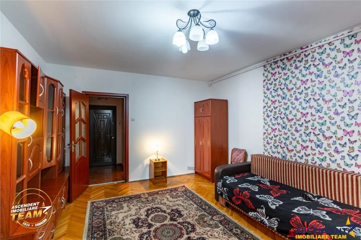 Garsoniera, mobilata, echipata, Centru Civic, Brasov. - foto 6