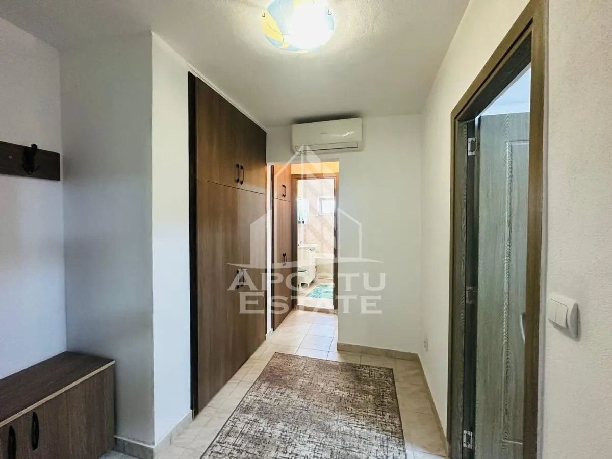 Apartament 2 camera zona Micalaca loc de parcare inclus - foto 4