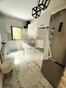 Apartament renovat etajul 2 cu 2 camere si pivnita pe Milea -Omw - foto 7
