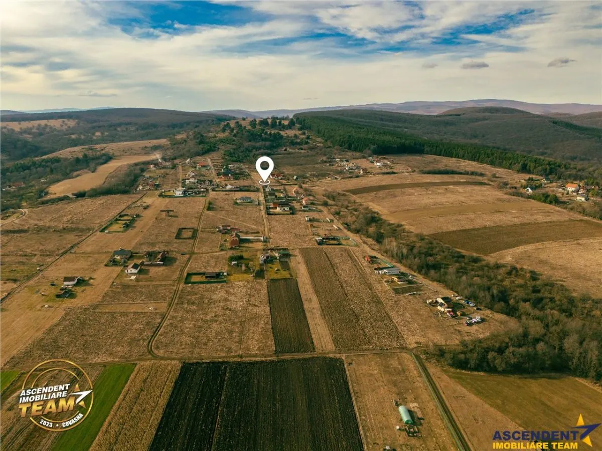 FILM!Teren intravilan cu priveliste, Sancraiu, Szalomer, Covasna - foto 2